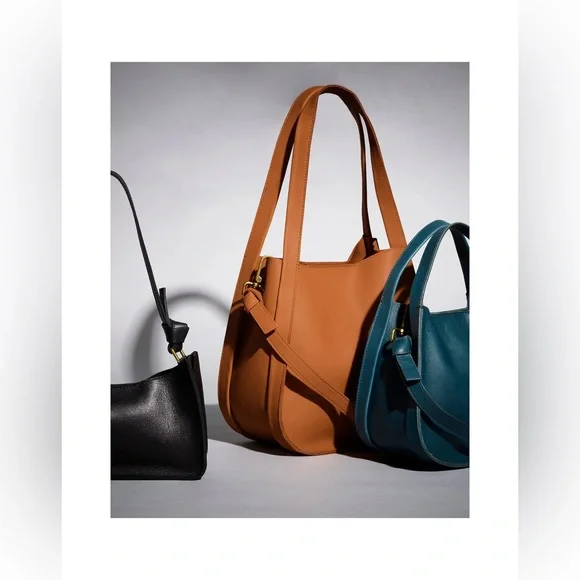 The Sydney Shoulder Bag